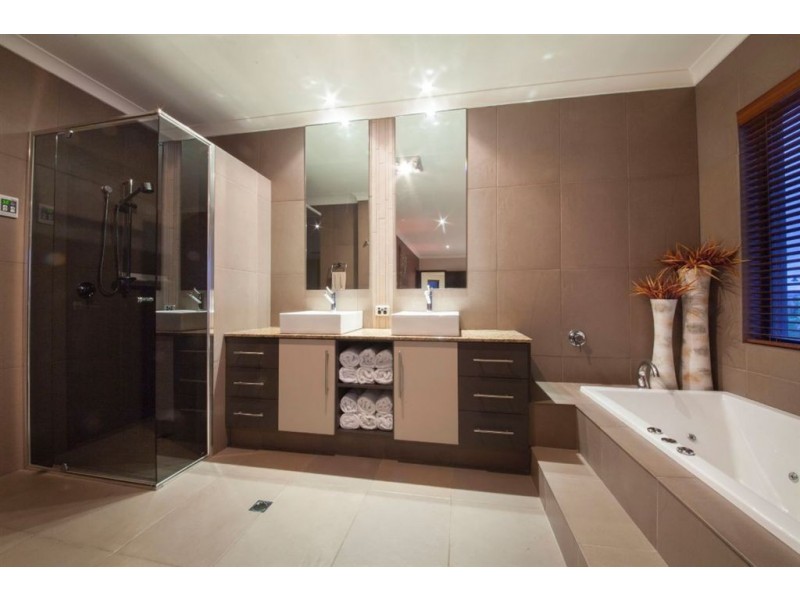 34 Hamelin Drive, Munster WA 6166