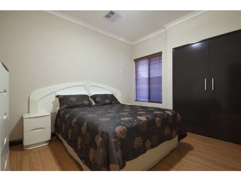 34 Hamelin Drive, Munster WA 6166