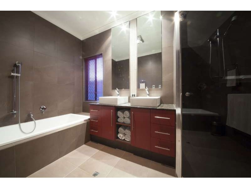 34 Hamelin Drive, Munster WA 6166