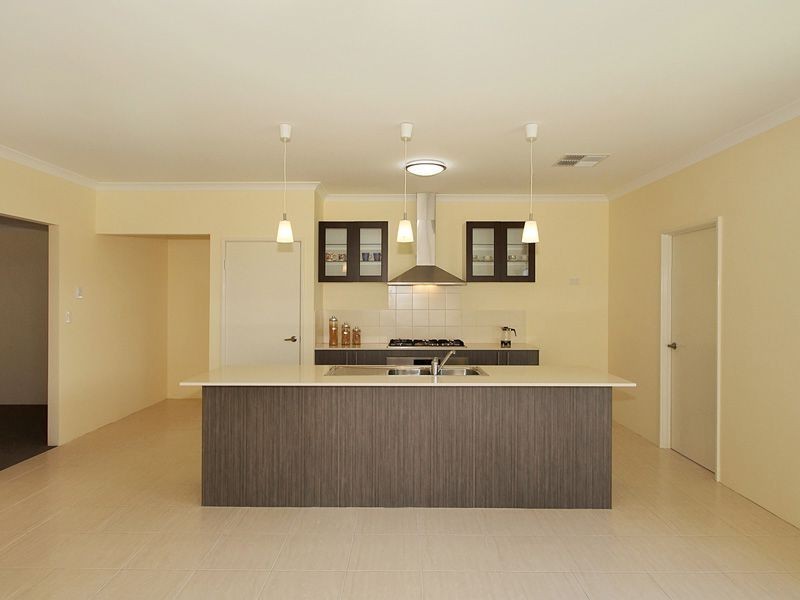 1 Napoli Avenue, Piara Waters WA 6112