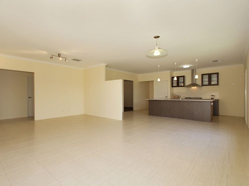 1 Napoli Avenue, Piara Waters WA 6112