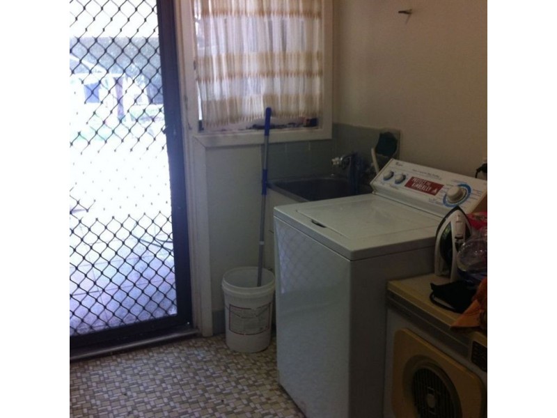 6 Nineham Avenue, Spearwood WA 6163