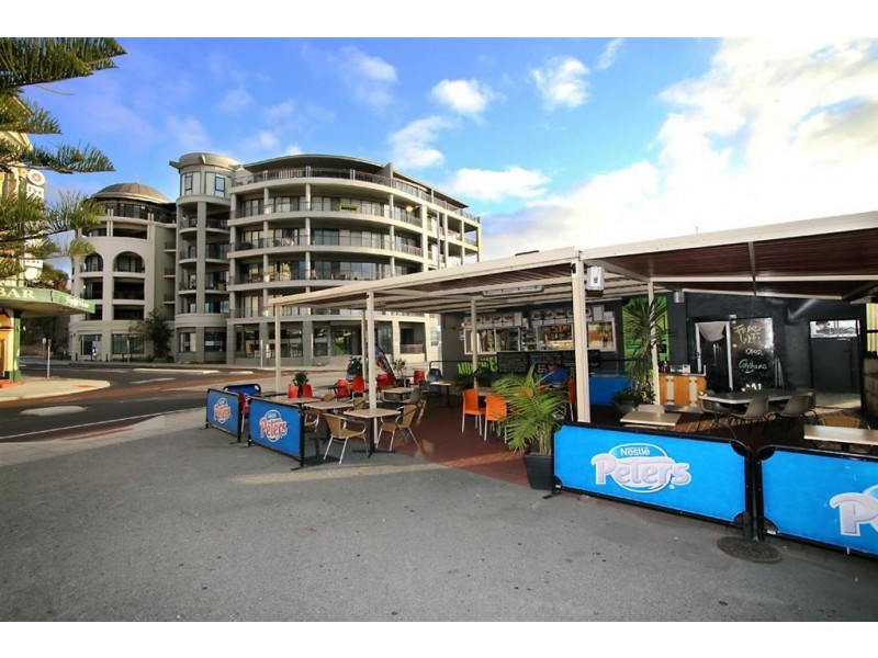 2 Beach Street, Fremantle WA 6160