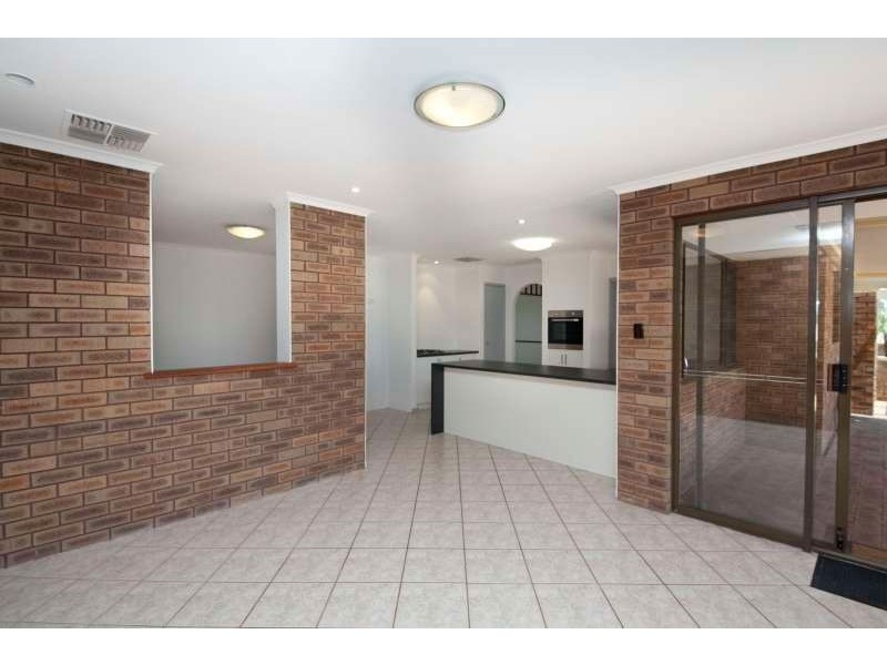 14 Leonard Way, Spearwood WA 6163