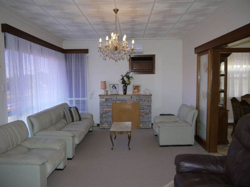 14 Hamilton Road, Hamilton Hill WA 6163