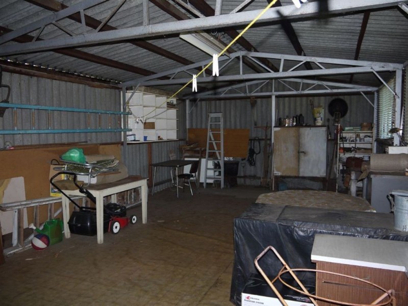 14 Hamilton Road, Hamilton Hill WA 6163