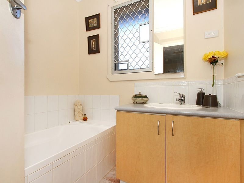 42B Archidamus Road, Coolbellup WA 6163