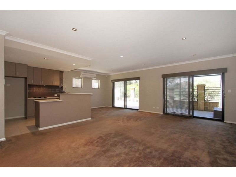 6/46 Leschenault Boulevard, Munster WA 6166
