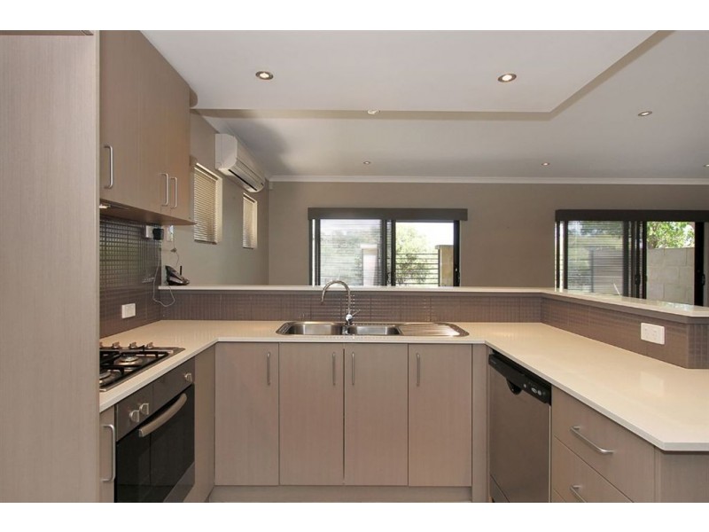 6/46 Leschenault Boulevard, Munster WA 6166