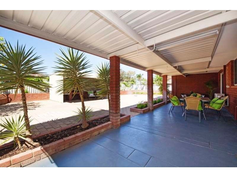 626 Rockingham Road, Munster WA 6166