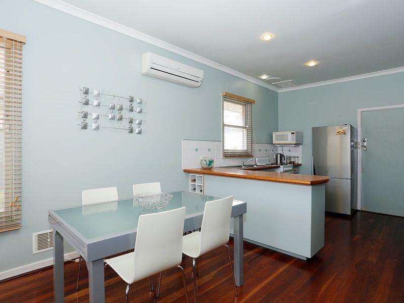 27 Ferdinand Crescent, Coolbellup WA 6163