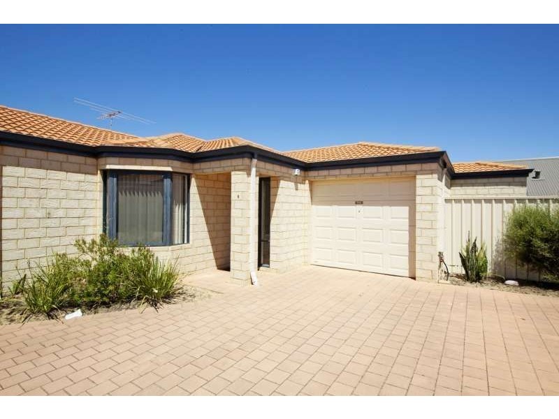 4/24 Bonito Place, Yangebup WA 6164