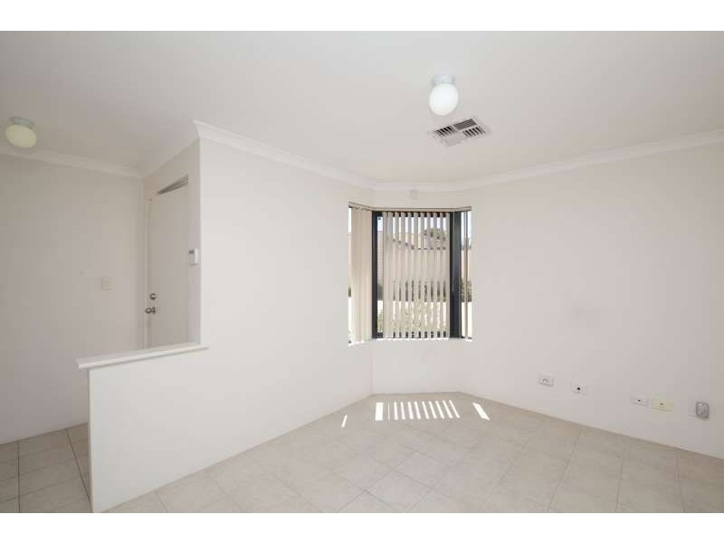 4/24 Bonito Place, Yangebup WA 6164