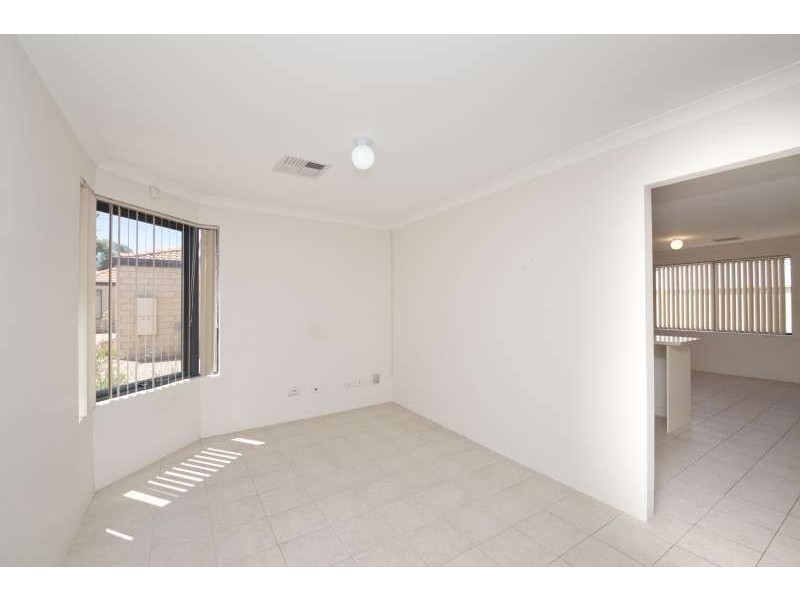 4/24 Bonito Place, Yangebup WA 6164