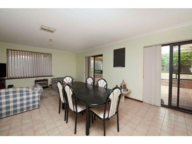 21 Hobley Way, Spearwood WA 6163
