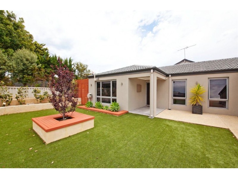 5 Sparrow Way, Spearwood WA 6163