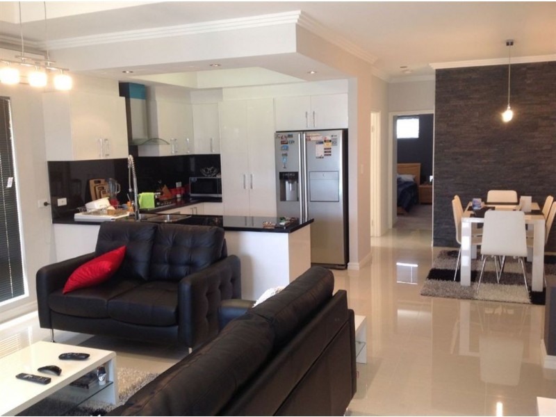 25/26 Charnley Bend, Success WA 6164