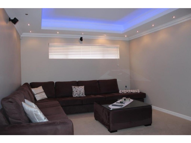 6 Southaven Green, Success WA 6164