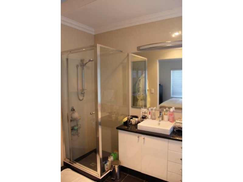 6 Southaven Green, Success WA 6164