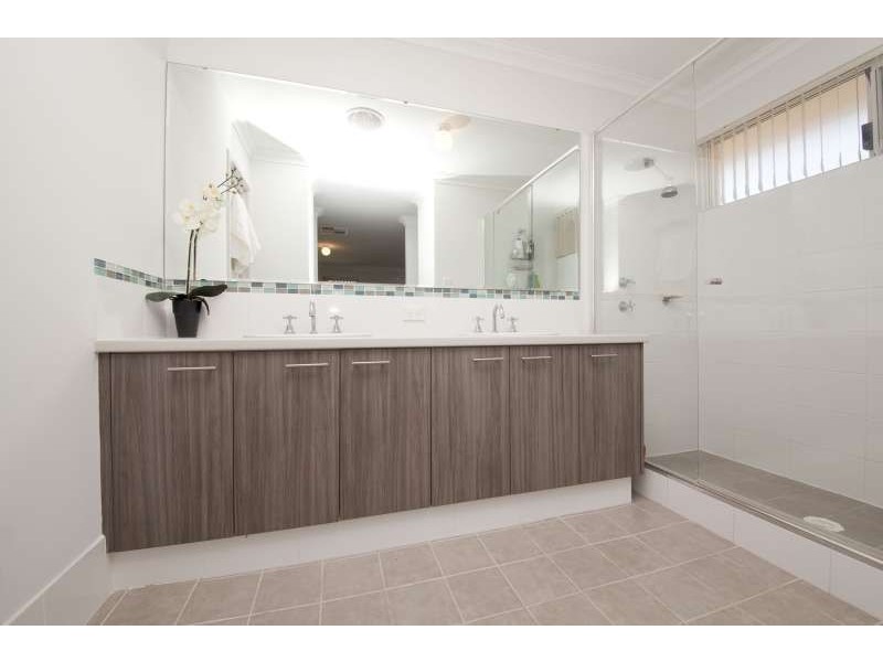 54 Walkingdale Promenade, Southern River WA 6110