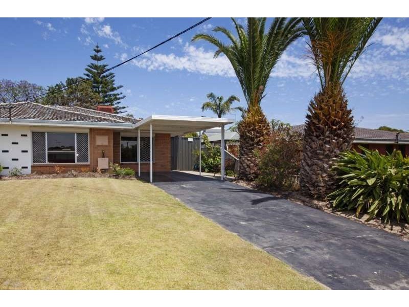 7a Fitzwater Way, Spearwood WA 6163