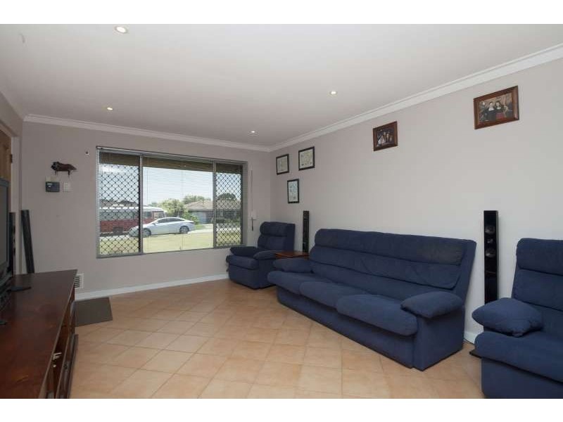 7a Fitzwater Way, Spearwood WA 6163