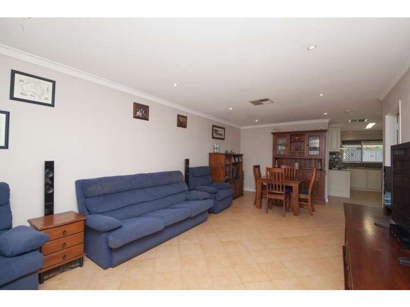 7a Fitzwater Way, Spearwood WA 6163