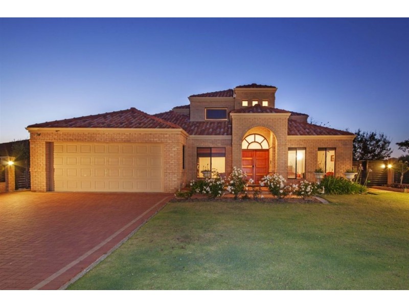 7 Fairview Street, Coogee WA 6166