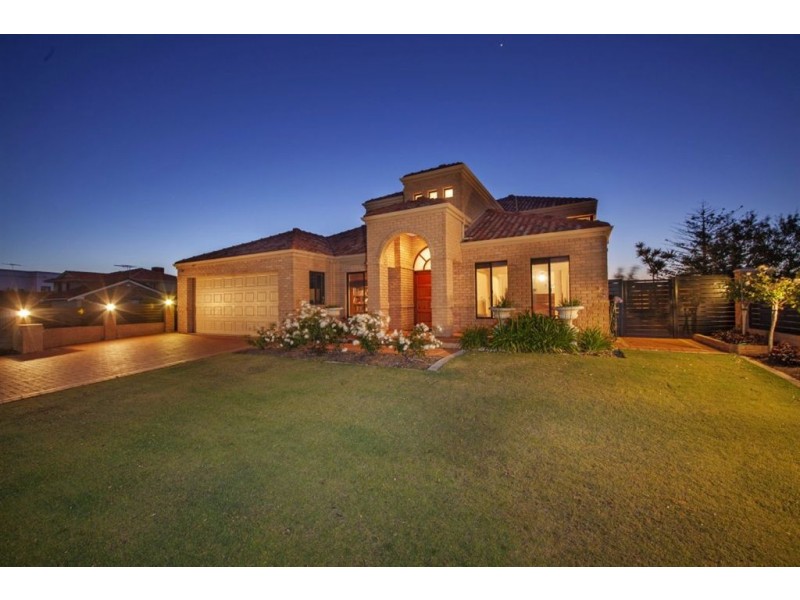 7 Fairview Street, Coogee WA 6166