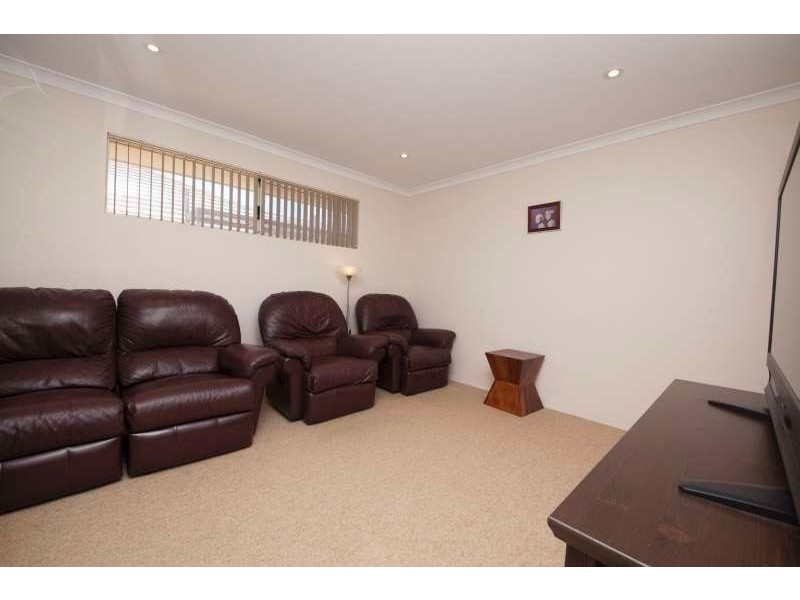 21 Randazzo Way, Yangebup WA 6164