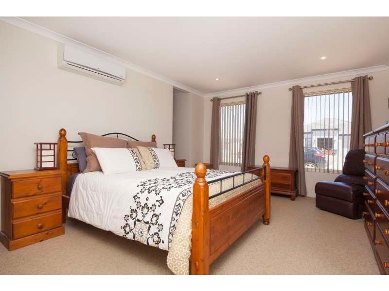 21 Randazzo Way, Yangebup WA 6164