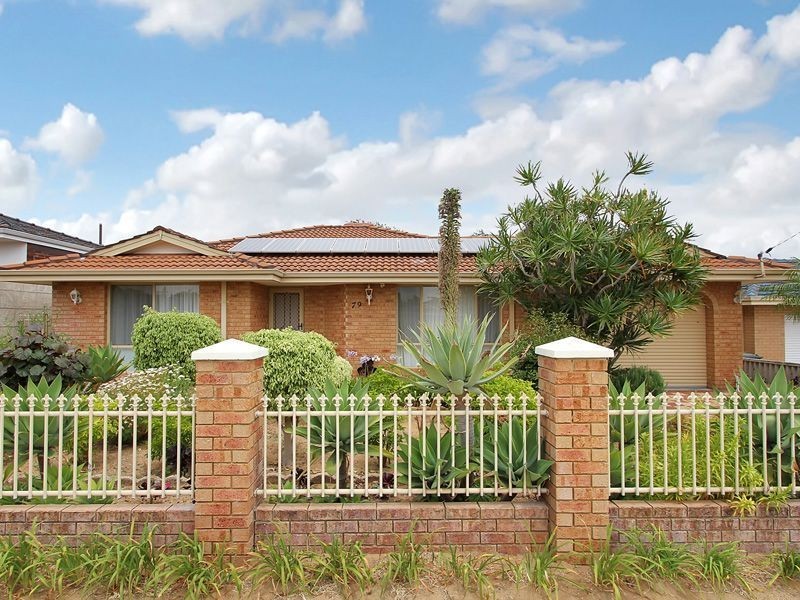 79 Forrest Road, Hamilton Hill WA 6163