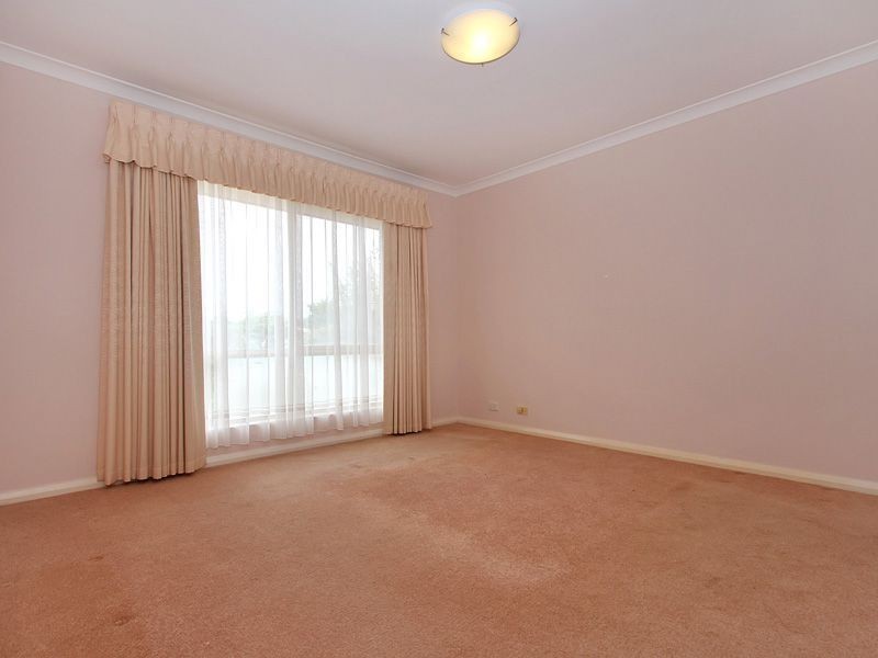 79 Forrest Road, Hamilton Hill WA 6163