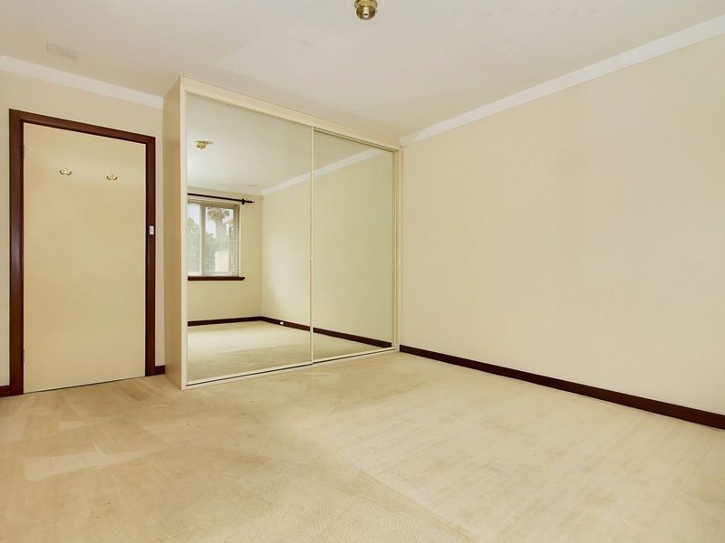 8 Showell Street, Hamilton Hill WA 6163