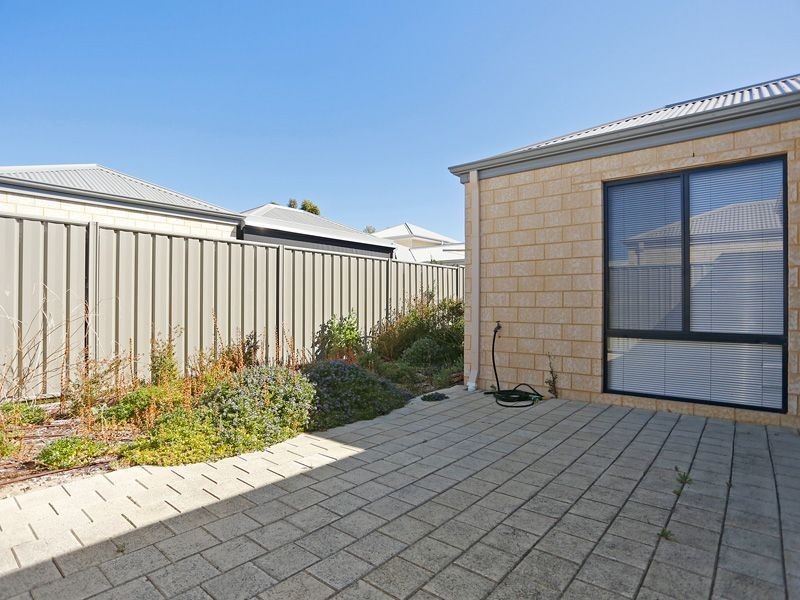 16/191 Railway Avenue, Kelmscott WA 6111