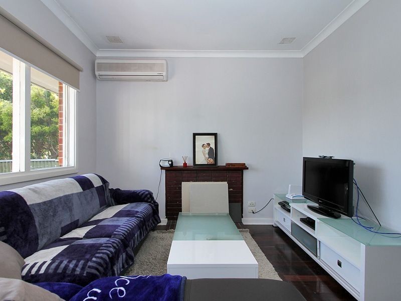 20 Caliban Way, Coolbellup WA 6163