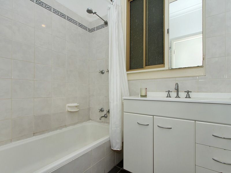 20 Caliban Way, Coolbellup WA 6163