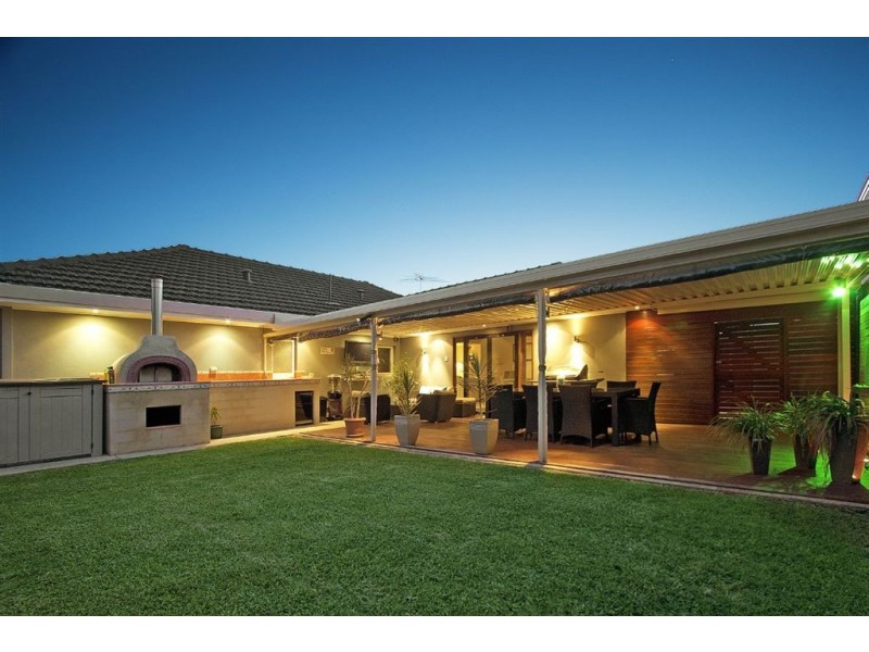 148 Clontarf Road, Hamilton Hill WA 6163