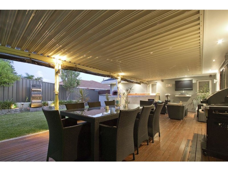 148 Clontarf Road, Hamilton Hill WA 6163