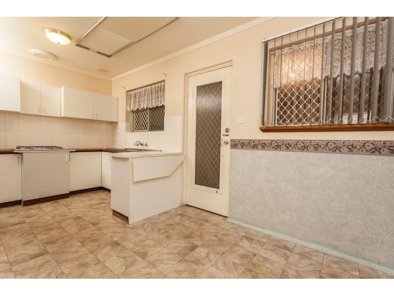 1a Melun Street, Spearwood WA 6163