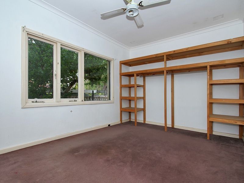 12 Malvolio Road, Coolbellup WA 6163