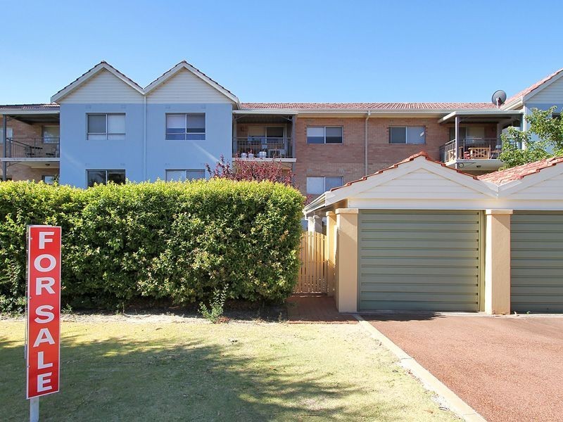 5/2 Gregory Way, Coolbellup WA 6163