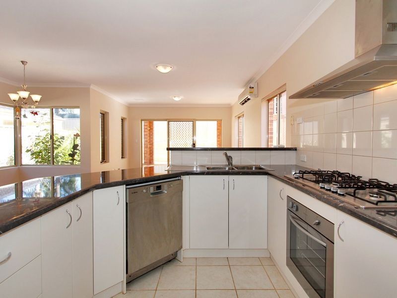 B/3 Capper Place, Kardinya WA 6163