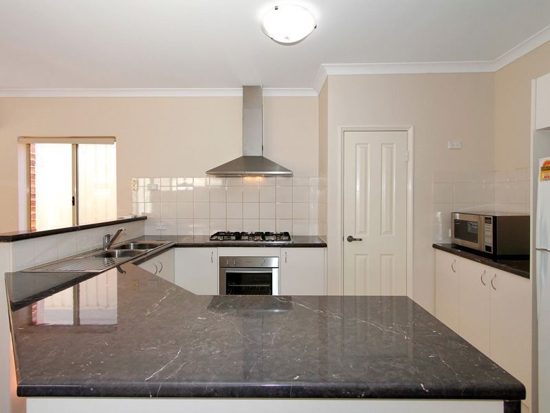 B/3 Capper Place, Kardinya WA 6163