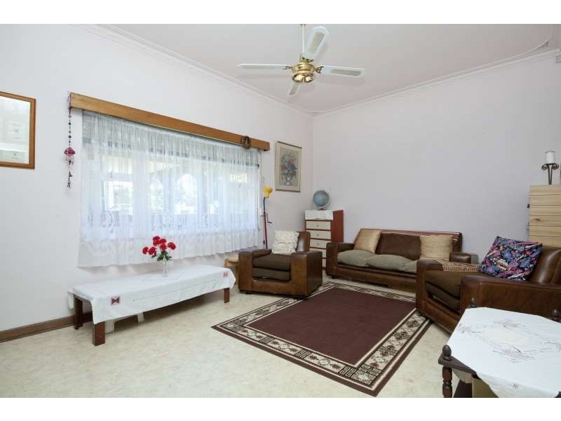 15 Dorothy Street, Fremantle WA 6160