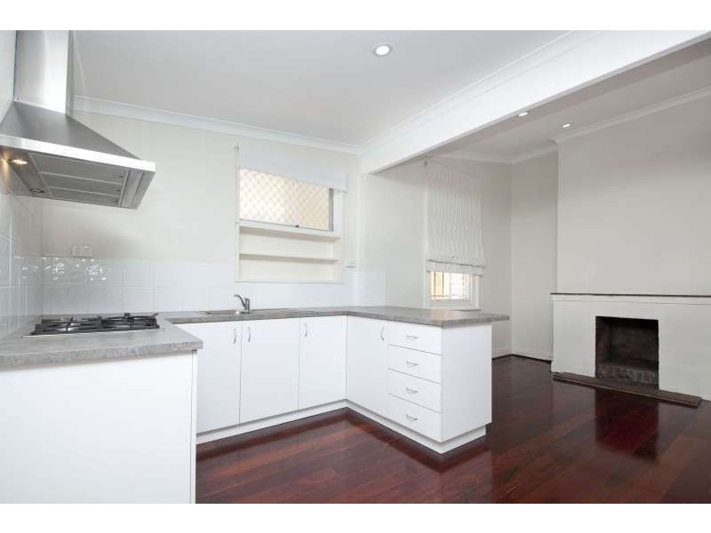 18 Rose Street, South Fremantle WA 6162