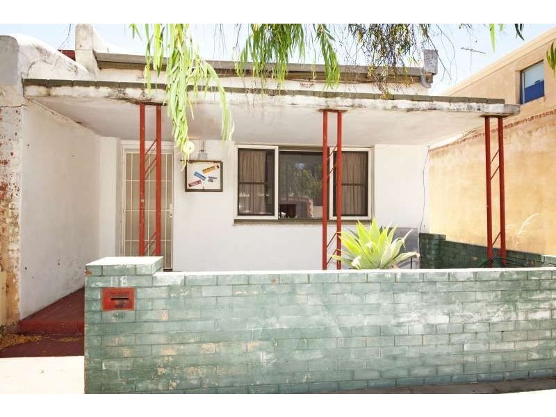 18 Rose Street, South Fremantle WA 6162