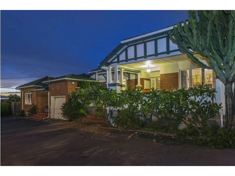 286 South Street, White Gum Valley WA 6162