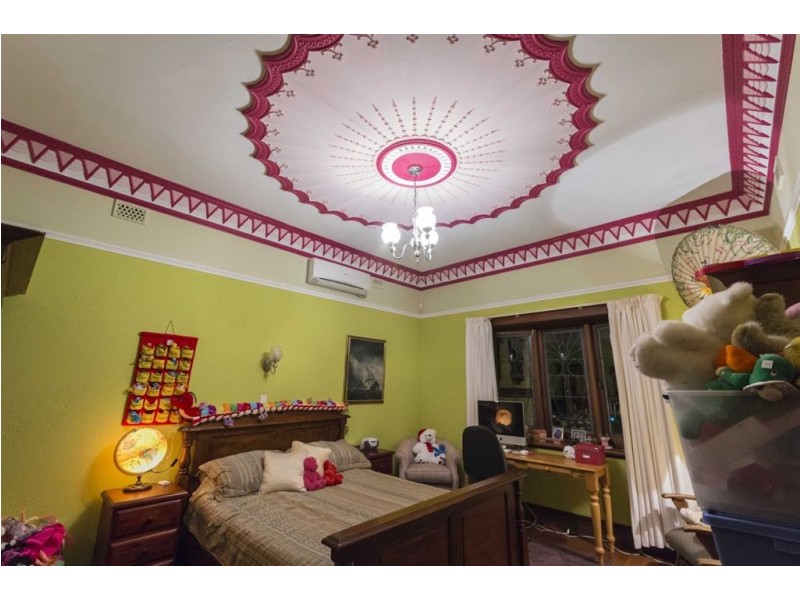 286 South Street, White Gum Valley WA 6162