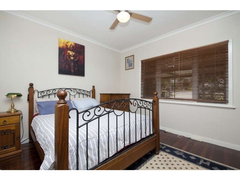 17 Aberle Street, Hamilton Hill WA 6163